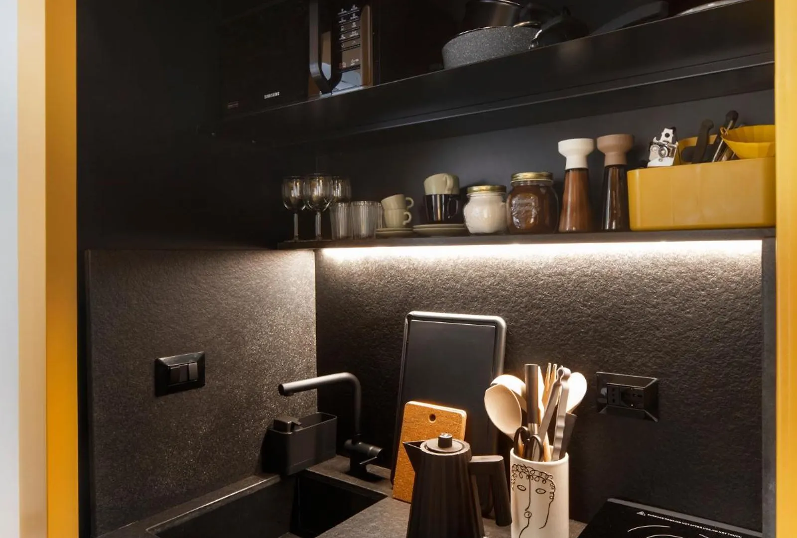 Interno A - Romeアパートメント ローマ